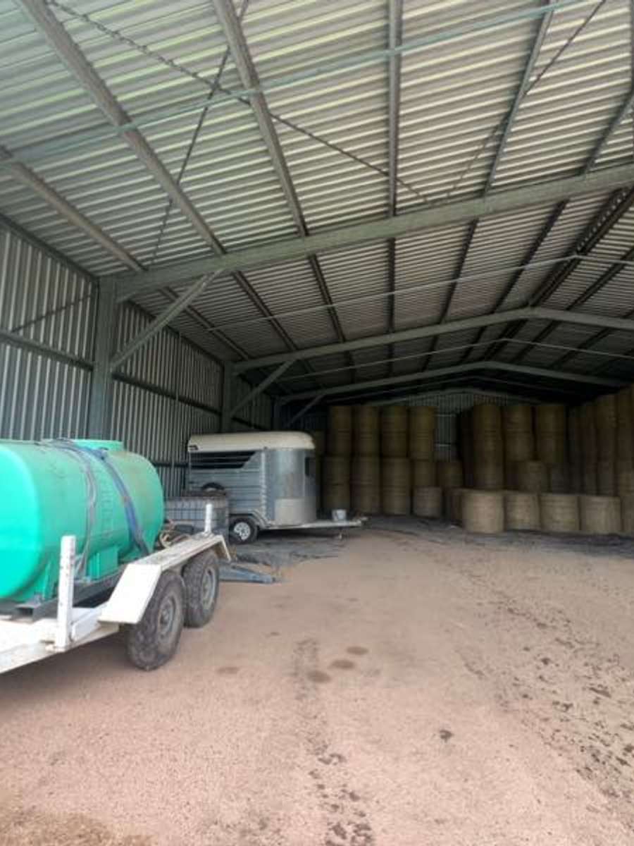 Batch 4990788000173654116 Image